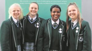 Wes-Kaapse redenaars praat ’n hond uit die bos