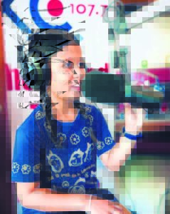 Boo in Radio KC ad on kykNET