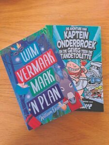 Wen 2 boeke met maklike vraag