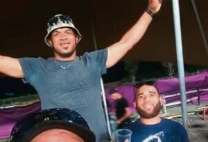 Pa (33) sterf ná messteke