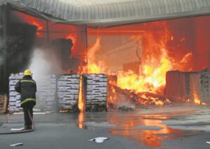 Kommer oor plaaslike brandweer