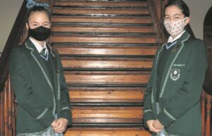 Leiers aan stuur van sake