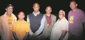 Winkelsentrum kom gou in Saron