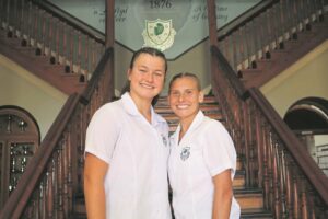 GHS swimmers at nationals