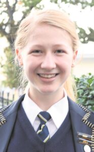 La Rochelle girl to Germany