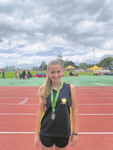 Larrie-ster wys haar slag