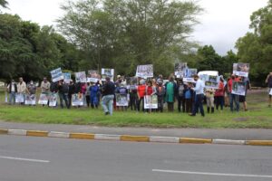 Boere Basson en Woest op borgtog vrygelaat