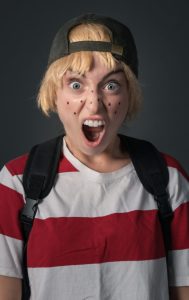 Vlooi vermaak die jongspan in die Kaap se Operahuis