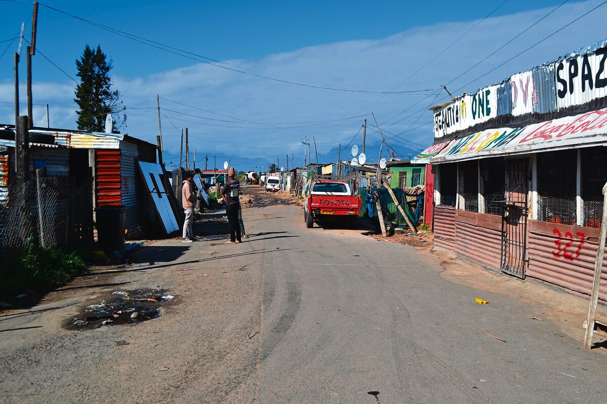Railway in Mbekweni a casualty of vandals