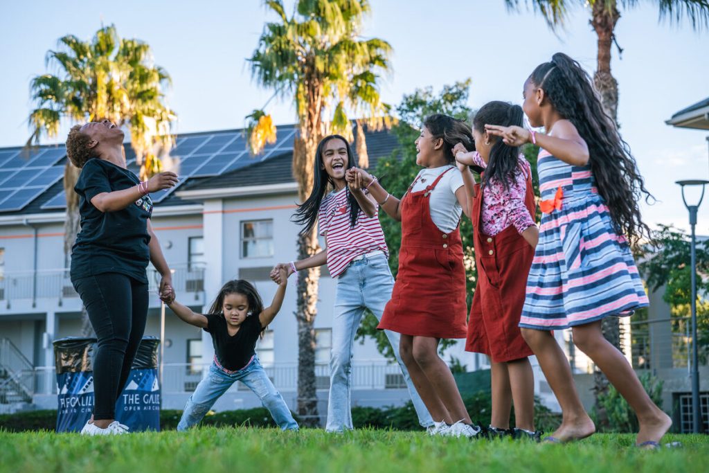 kids playing at Galileo