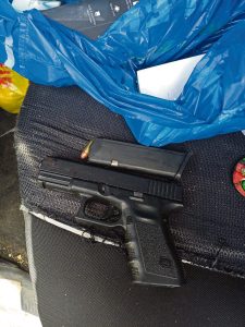 Saak teen 3 wat winkel in Wellington beroof uitgestel