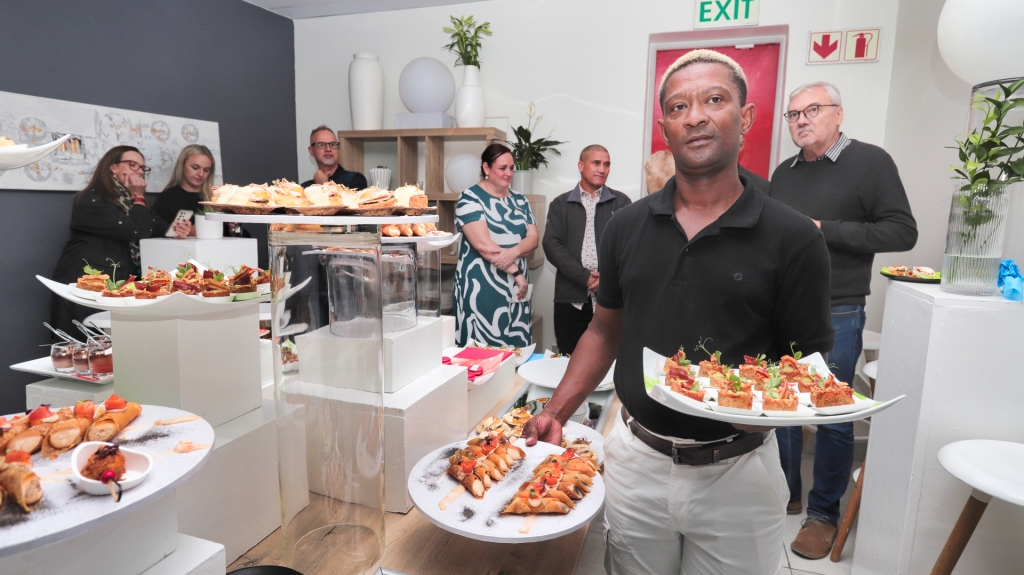 Canapes.