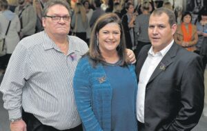 ‘Groot engel met baie groot, wye vlerke is weggeneem’