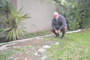 Lorraine residents at wits’ end with frequent water leaks