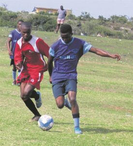 Manchester United squander lead