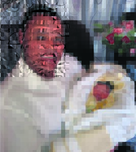 Ambulansman vang baba op sy verjaardag