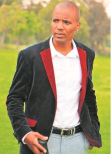 Fountain shares football knowledge