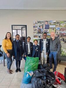 Curro collects winter woolies