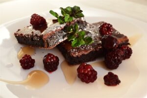 RECIPE | Lorna de Beer’s blackberry fudge cake