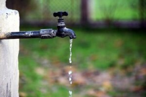 Metro police intensify water usage compliance