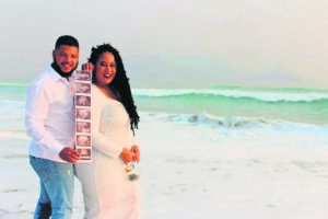 Pregnant couple organises baby shower for 10 moms