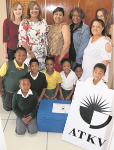 Skatkis vol stories vir skole