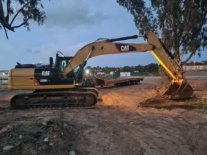 Excavator worth more than R1 million stolen in Joe Slovo