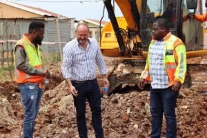 R2,5 million Zambezi Street construction officially launched
