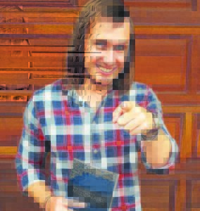 Millionaire entrepreneur to share story