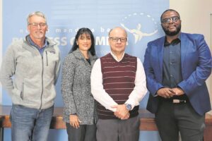 Beachfront businesses establish a cluster to address common issues