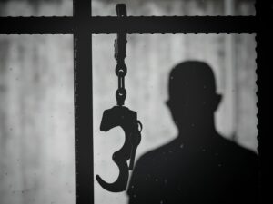 Police on a manhunt for five escaped prisoners