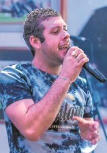 See Bay’s Ruan van der Kuil live in 2023