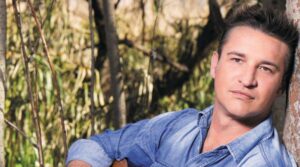 Loerie Nartjiefees met mening terug