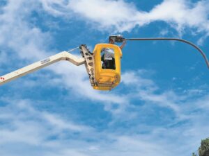 Nelson Mandela Bay gets energy saving street lights