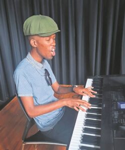Pianist living with autism to host concert