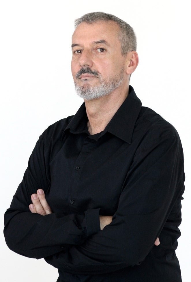 Dawid Minnaar ontvang die KKNK-prys vir Vertolking