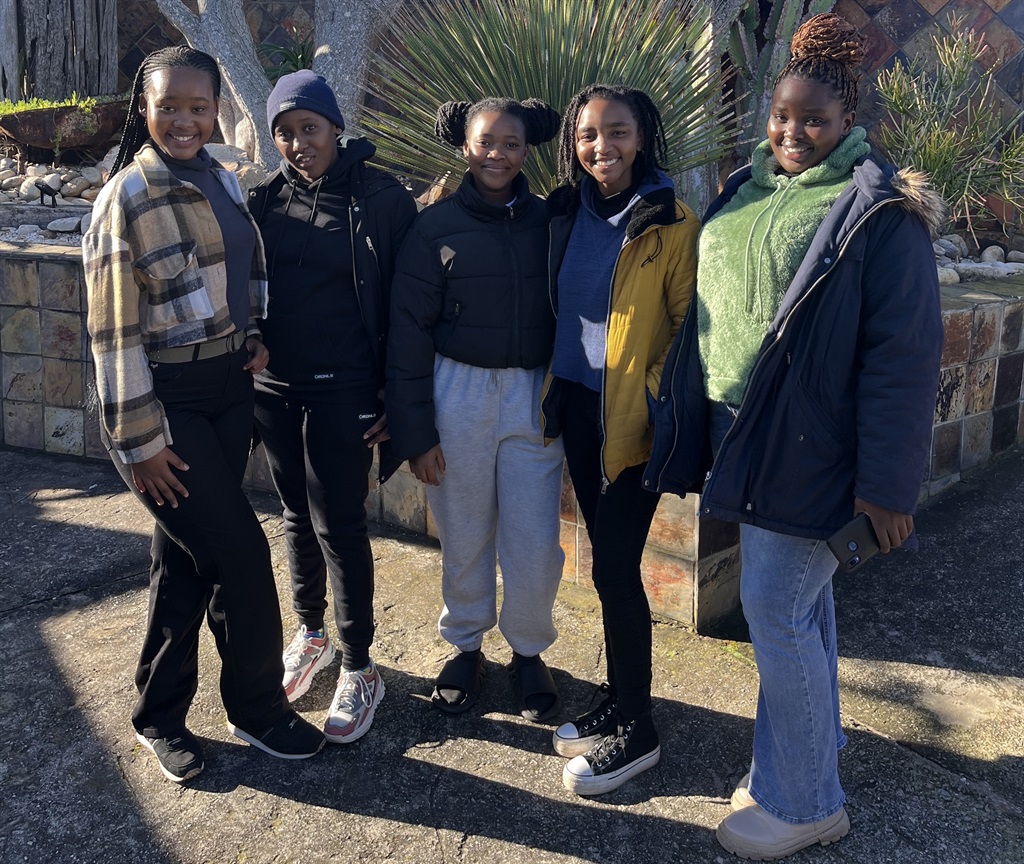 Anelisa Xoli, Liyema Mnikina, Afikile Ngqoleka, Im