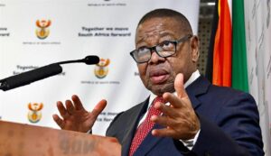 Nzimande looks to Sassa in NSFAS corruption