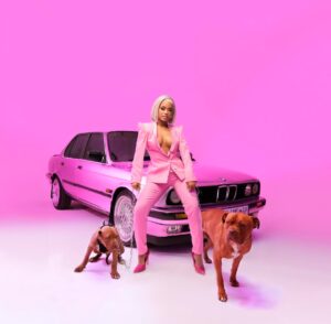 Zee Nxumalo’s “Ngisakuthanda” hits #1 on Apple Music South Africa