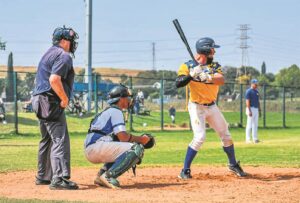 Baseball club aims for historic victory