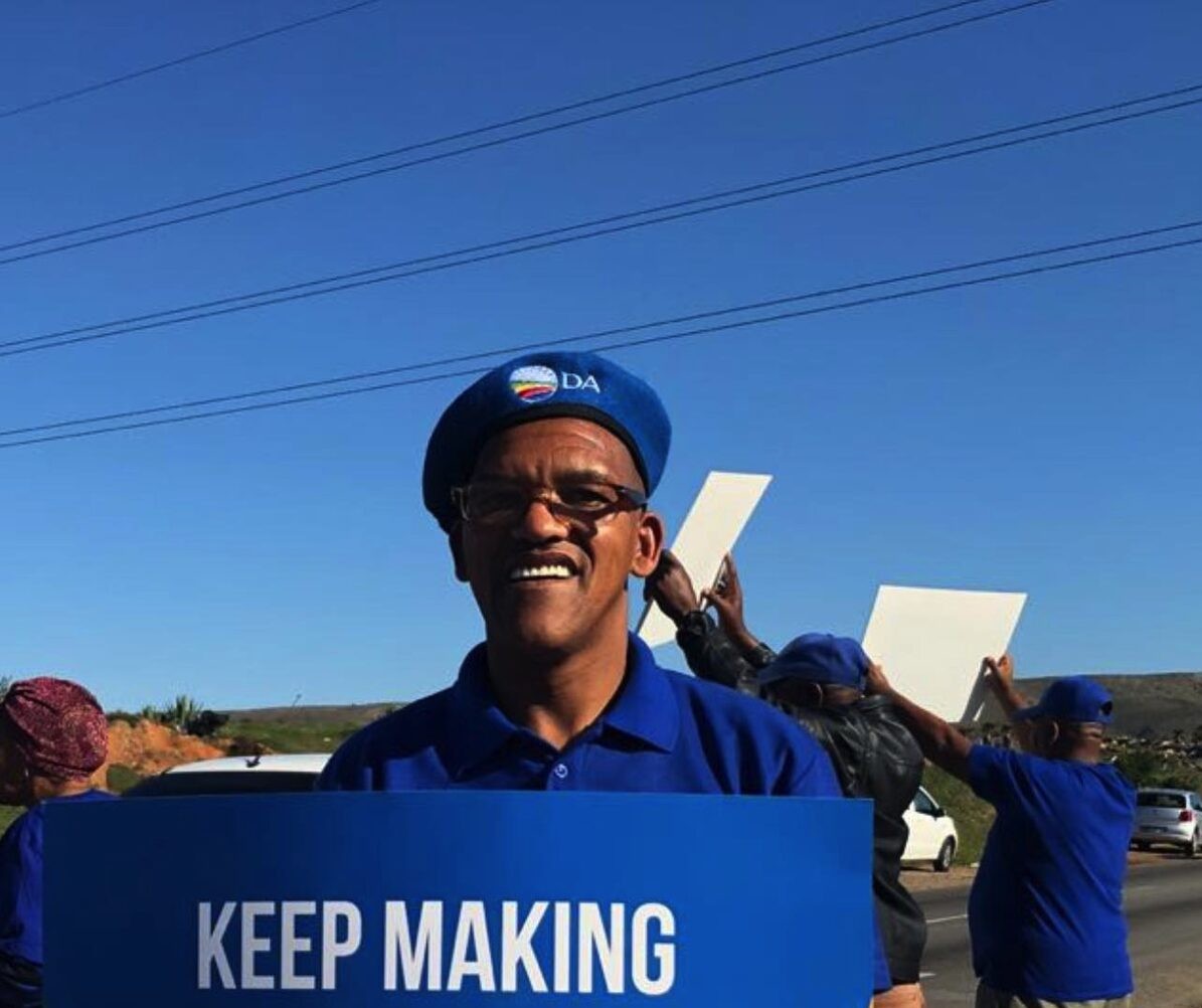 Johnny Arends, Ward 34 Democratic Alliance (DA) Councillor, tragically passed away in a fatal accident on the R75 highway.