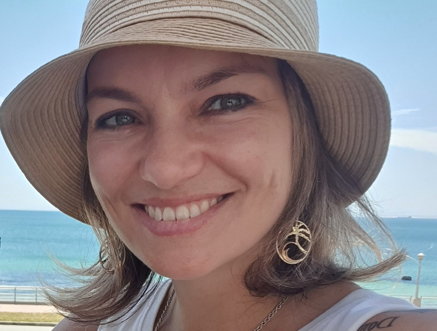 Local author reveals journey behind travel memoir, “Finding My Supergirl”