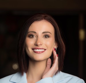 Cat’s overseas adventures: Two Earthquakes, a Sandstorm, and the Coffee Cup