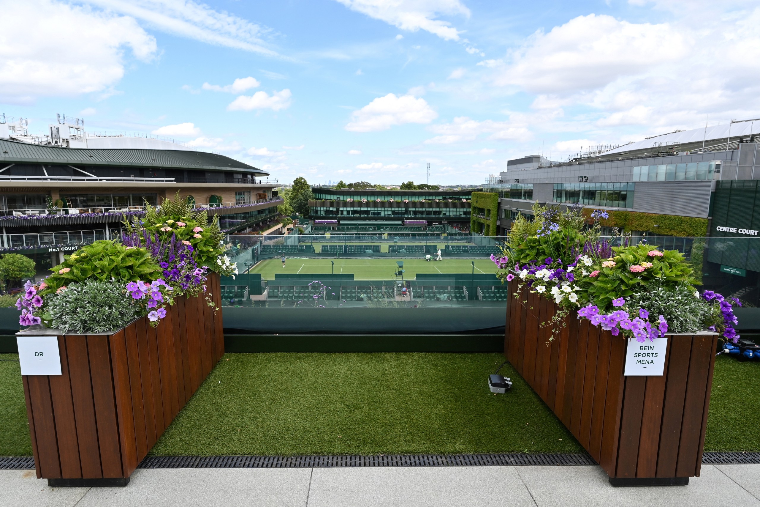 New-look Wimbledon prepares for life without line judges