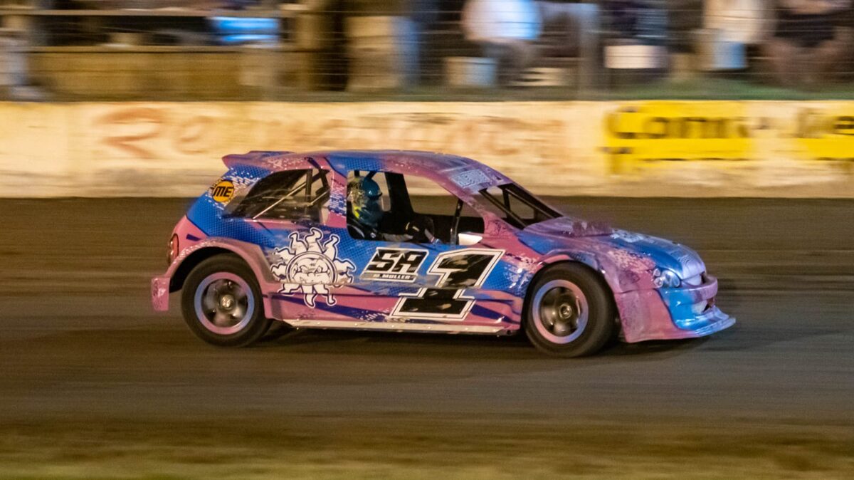 victory raceway SA1 Marthinus Muller in the 1660 Class