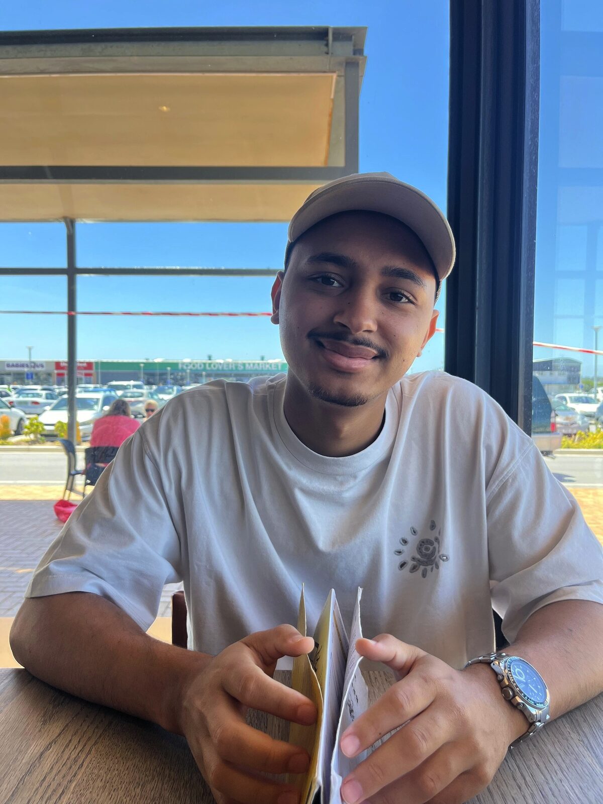 Retro fundraiser to support Zachary Francis