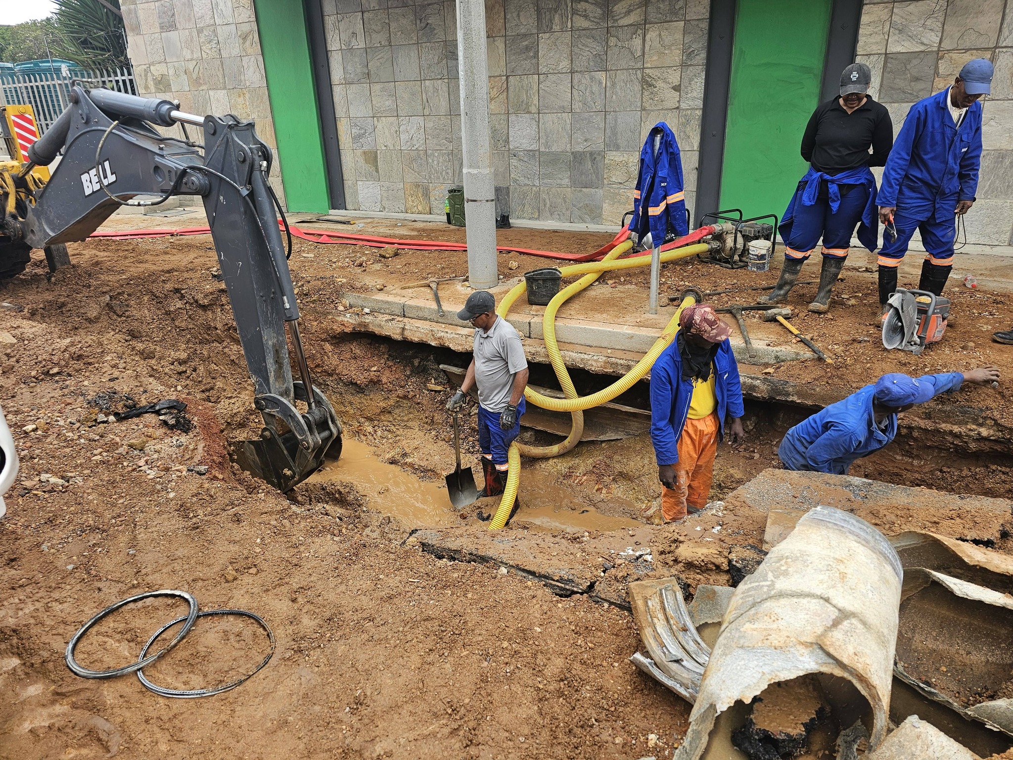 A pipe burst in Newton Park flooded a street over the weekend.