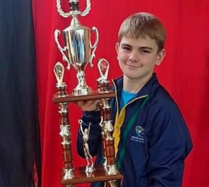 Baai se Stefan het SA stoei aan die praat