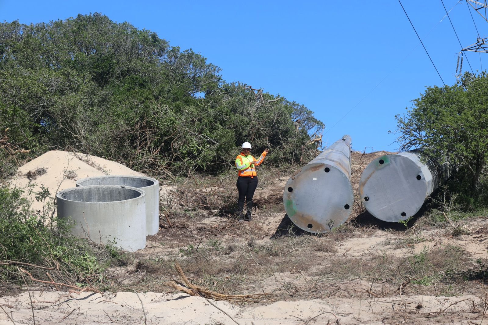 Progress on the damaged 132kV Chelsea–Arlington–Walmer–Summerstrand transmission line is advancing steadily.