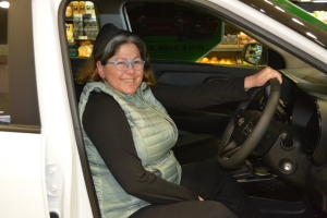 Gqeberha shopper Chantal Ashington wins Hyundai Exter in SPAR draw